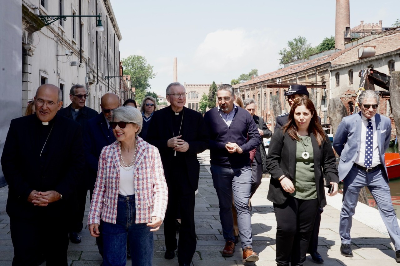 2Biennale-Parolin.jpg